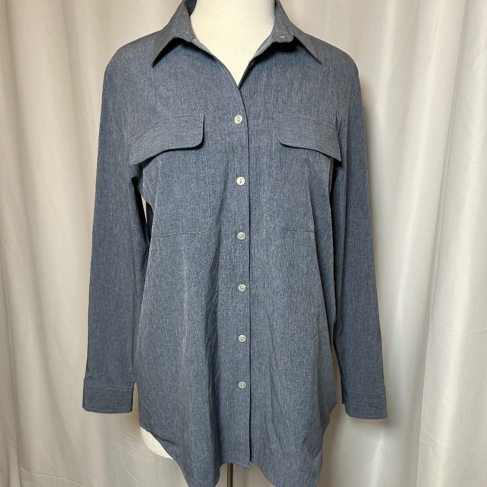 LANDS' END BLUE ADJUSTABLE SLEEVE BLOUSE WITH SIDE POCKET - SIZE MEDIUM
